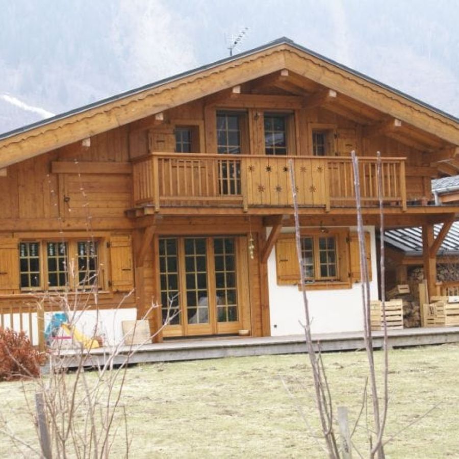 Chalet poteaux poutre sapin Chamonix