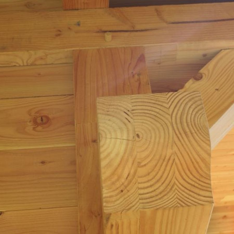 Assemblage charpente bois